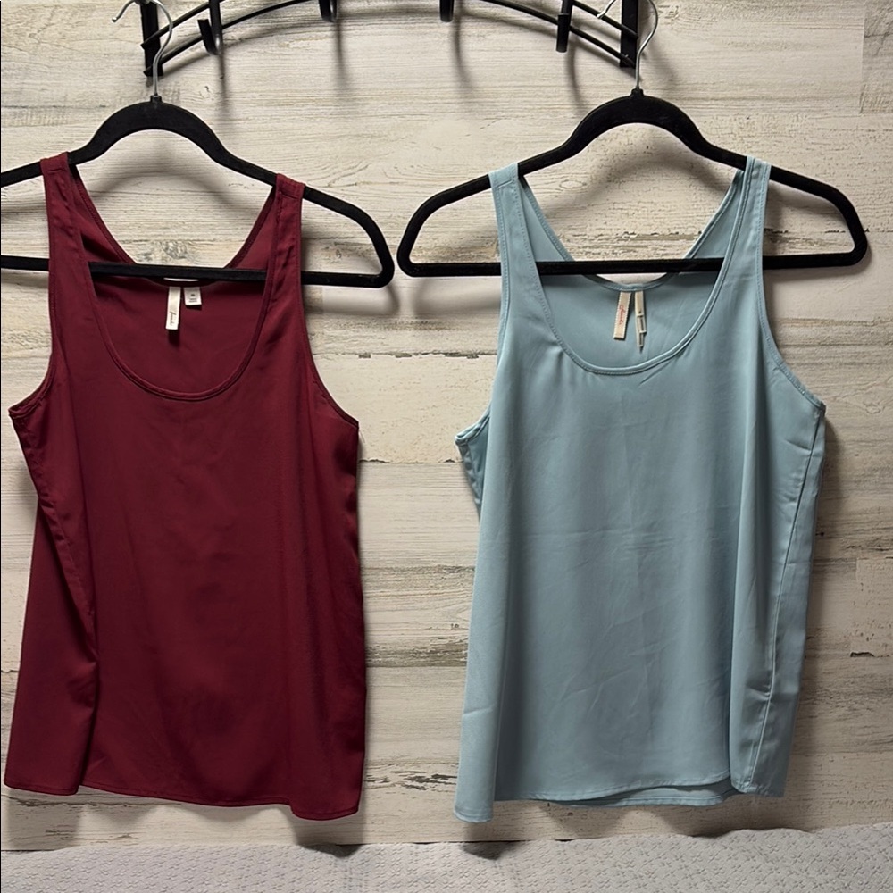 Women's Sleeveless Tops - Burgundy and Light Blue